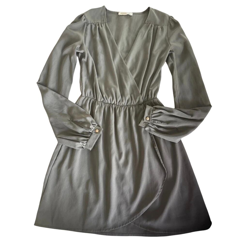 Olive Wrap dress with fitted waist